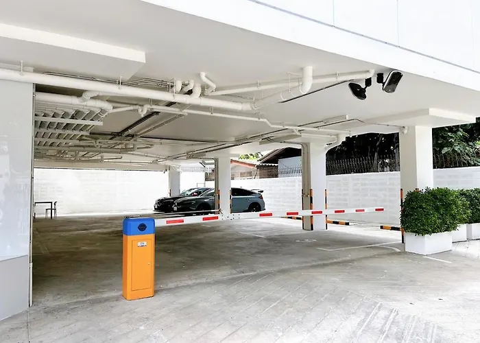 公寓 Komfort Duplex Skylight Bts Ratchayothin 曼谷