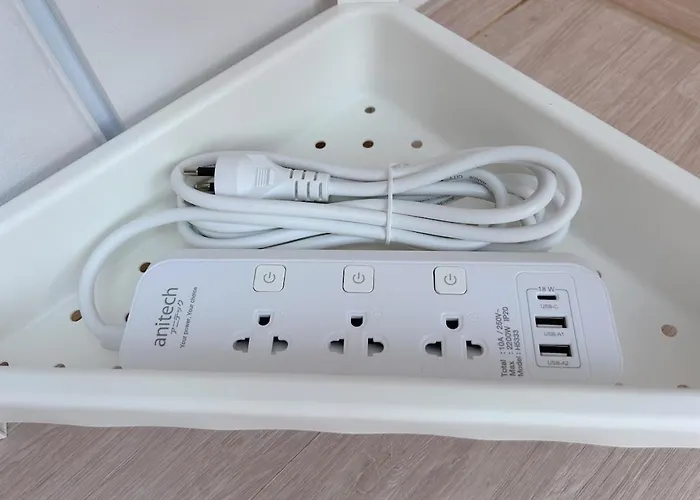Komfort Duplex Skylight Bts Ratchayothin 公寓 *