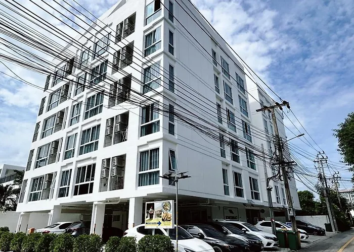 公寓 Komfort Duplex Skylight Bts Ratchayothin